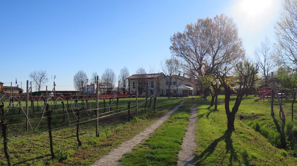 Agriturismo L'Albara Villa Villaganzerla Bagian luar foto